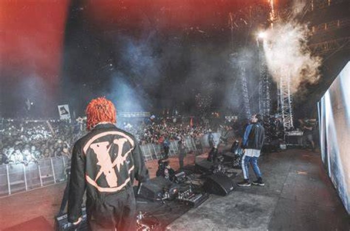 4B and Trippie Redd - "Going Nowhere" single artwork