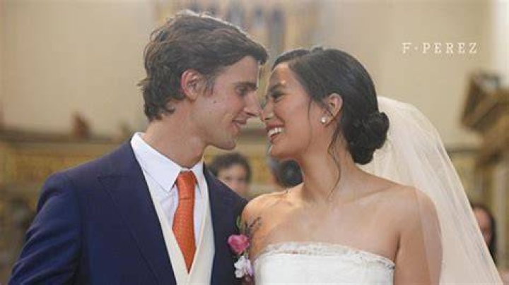 Adrien Semblat, Isabelle Daza's Husband
