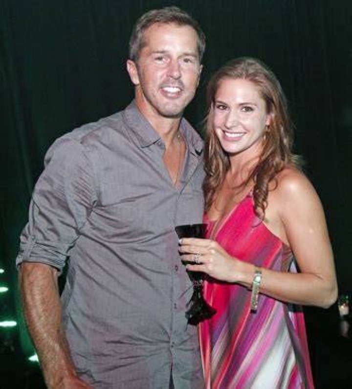 Allison Micheletti, Mike Modano's Wife