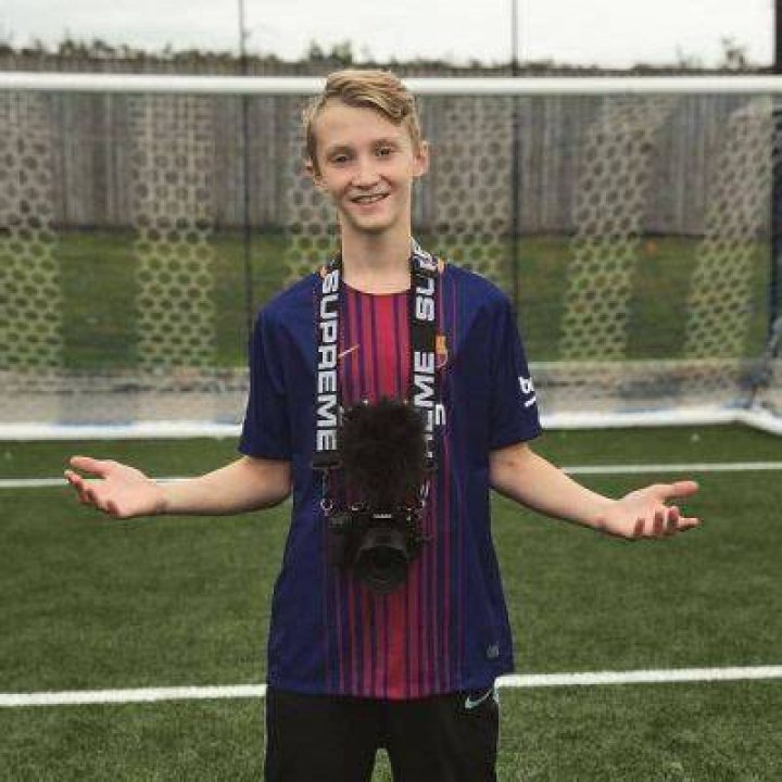 Boris Borisbone 17 net worth