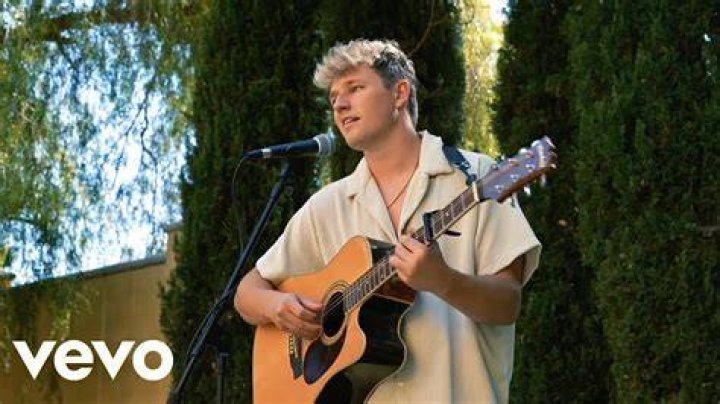 Close up, Drew Dirksen