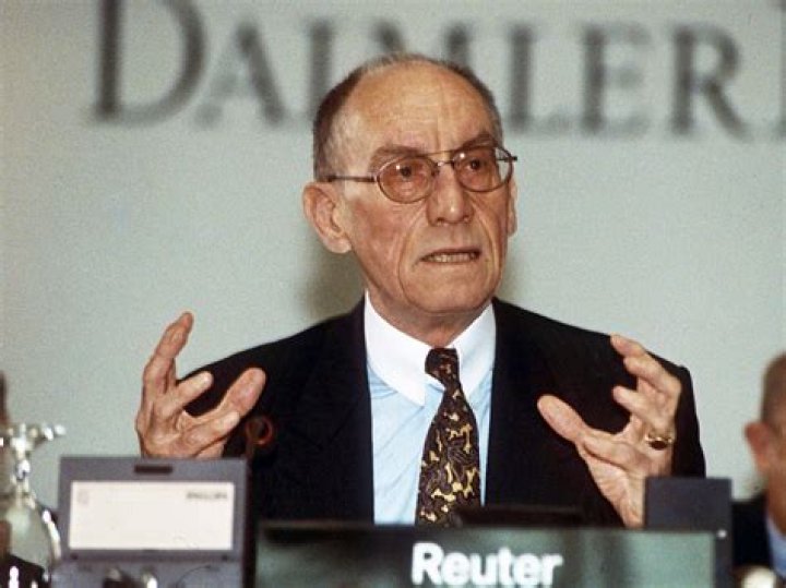 Edzard Reuter Fortune