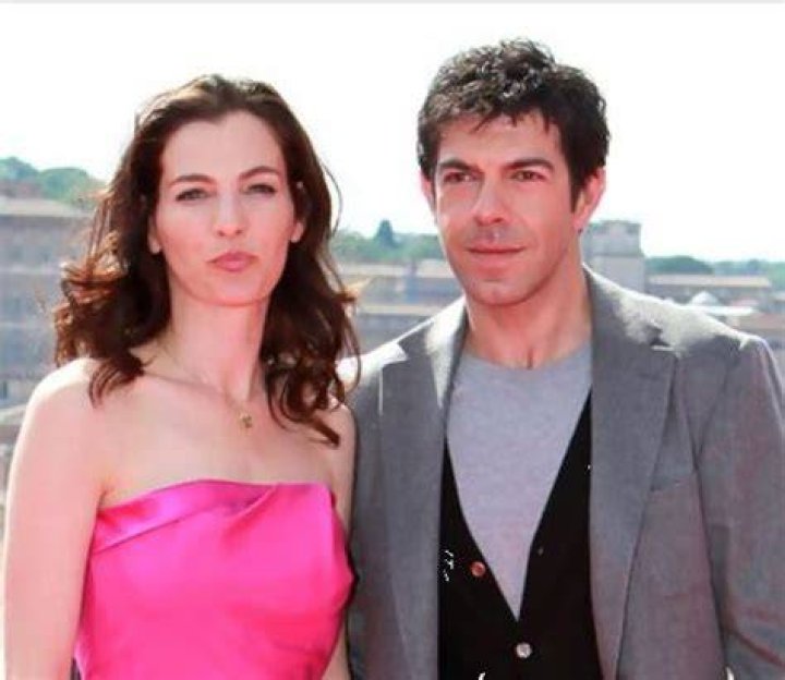 Gilad Londovski, Ayelet Zurer's Husband