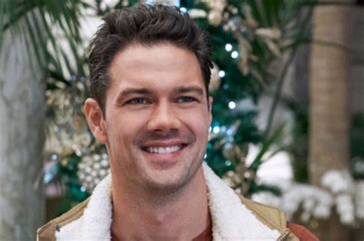 Hallmark Channel News: Ryan Paevey Wraps New Valentine&rsquo;s Day Movie - General Hospital Alum Stars in 'Matching Hearts'