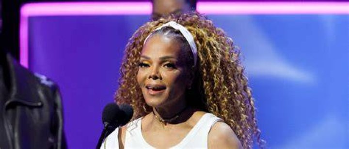 Janet Jackson Pushed