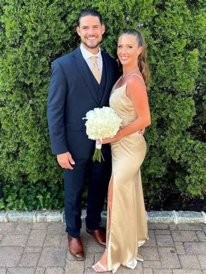 Jenna Compono and Zach Nichols wiki, bio, age, height, nationality, ethnicity Jenna Compono and Zach Nichols