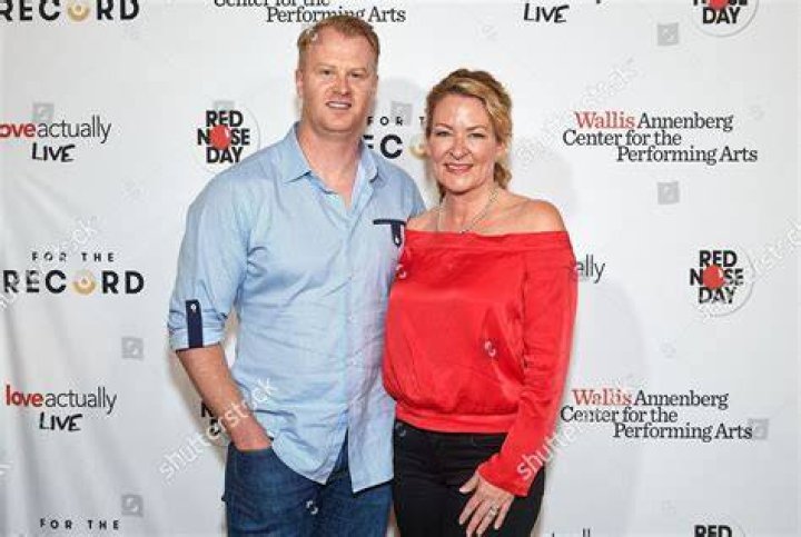 Jon Ryan, Sarah Colonna's Husband