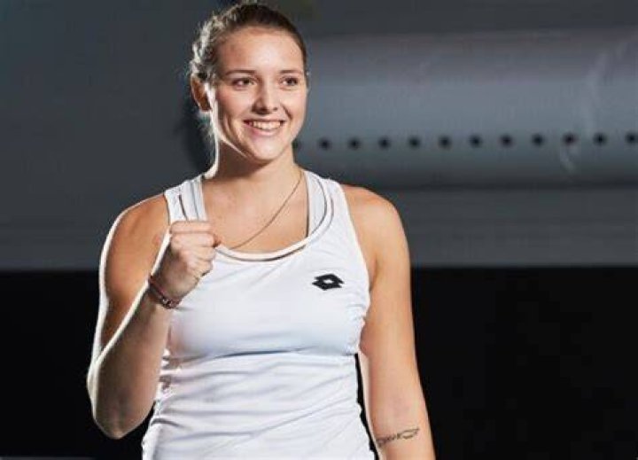 Jule Niemeier Height