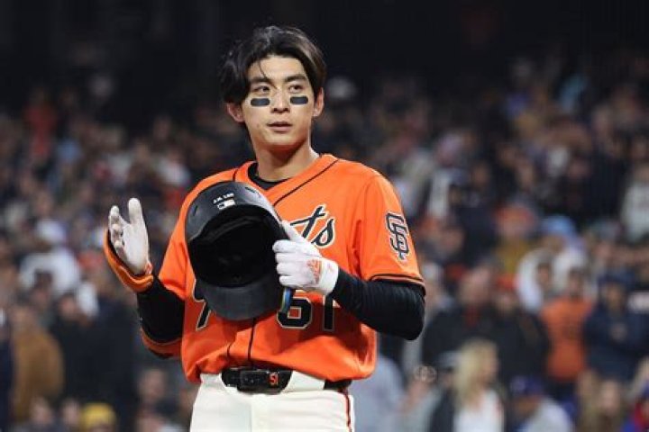 Jung-Hoo-Lee