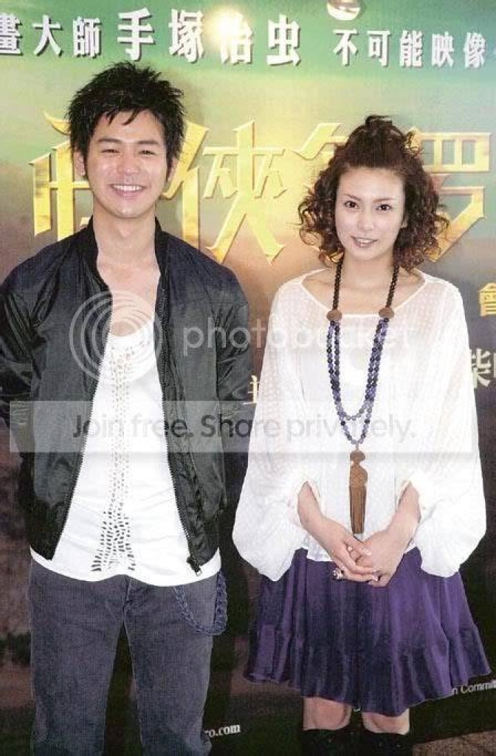 Ko Shibasaki, Satoshi Tsumabuki's Wife