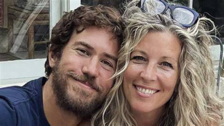 Laura Wright, Wes Ramsey's Girlfriend