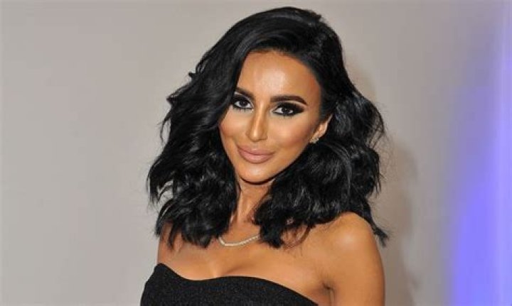 Lilly Ghalichi wiki, bio, age, height, instagram, net worth 2020
