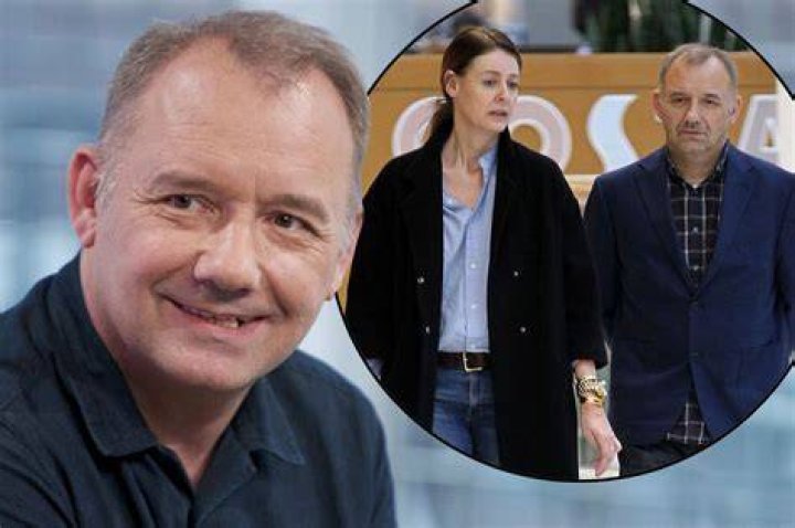 Lisa Matthews Mortimer, Bob Mortimer's Girlfriend