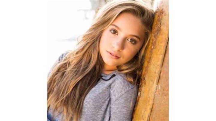 Mackenzie Ziegler Biography, Age, Height, Net Worth and Dancing Career