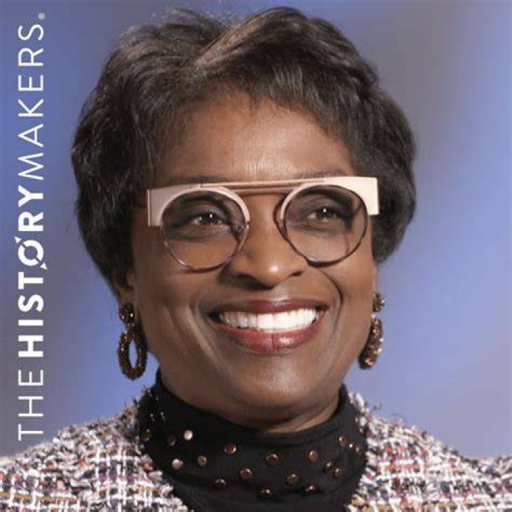 Mignon Clyburn wiki, bio, age, height, married, husband, net worth 2020 Mignon Clyburn wiki, bio, age, height, married, husband, net worth 2020