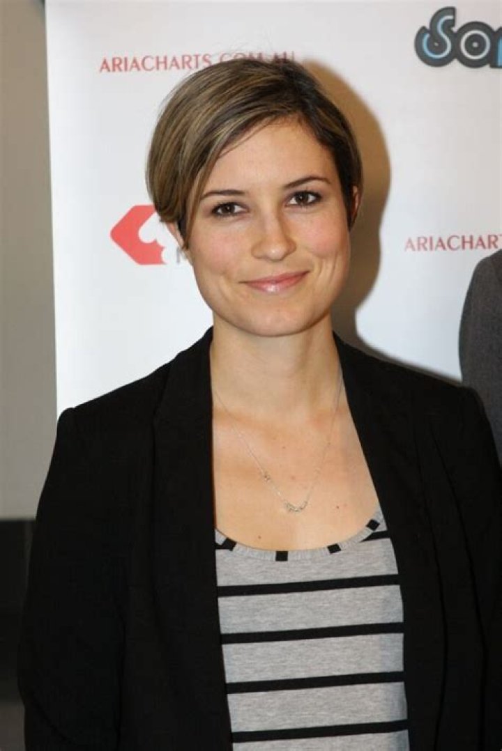 Missy Higgins Biography