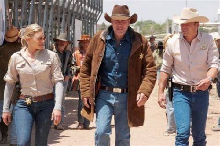 Netflix Saves Longmire: Orders 10 Episodes For Season 4 - Picks Up Cancelled A&E TV Series!