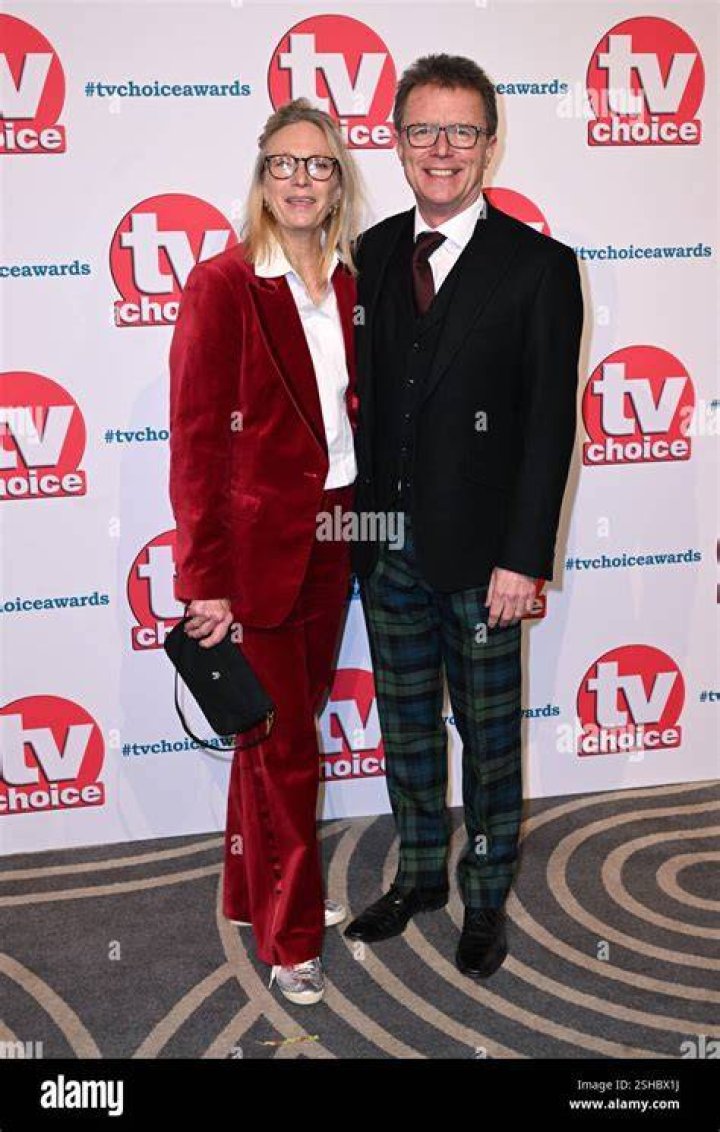 Nicky Campbell Wife