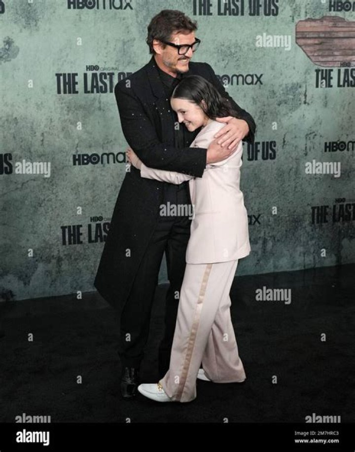 Pedro Pascal and Bella Ramsey