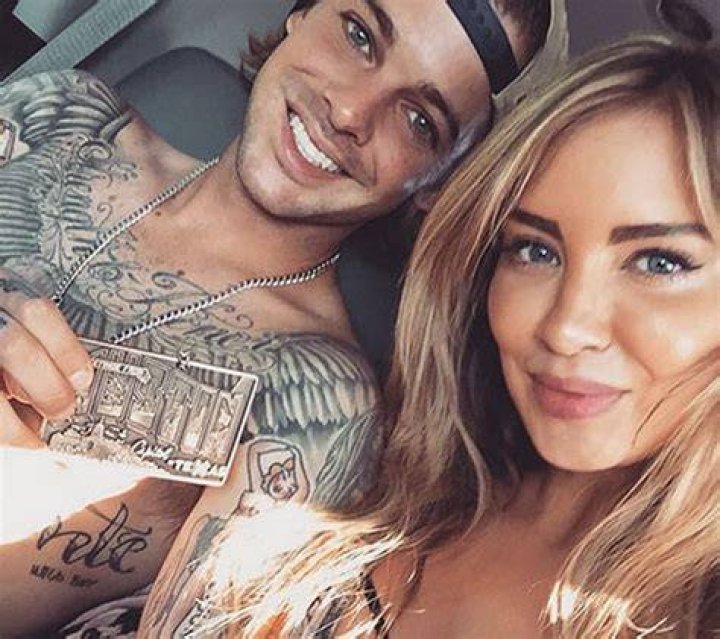 Ryan Sheckler, Mia Bonde's Boyfriend