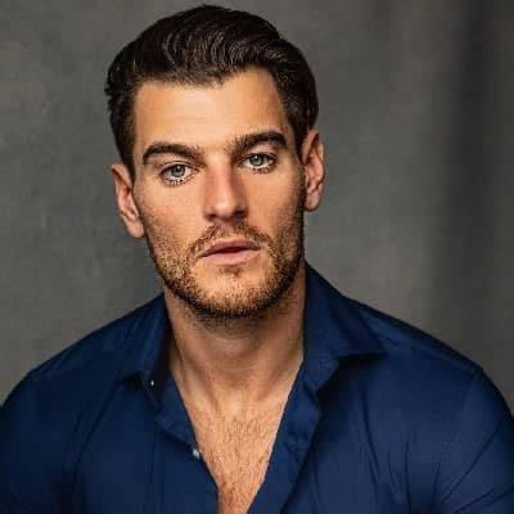 Sasha Stefanovic age