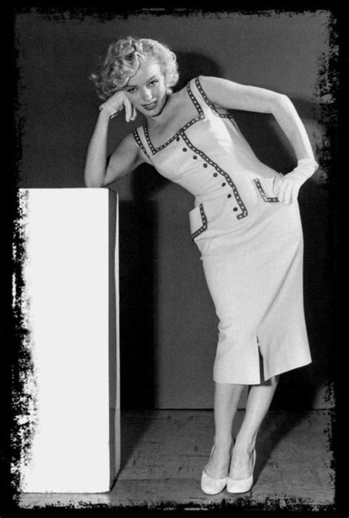 Taille Maryline Monroe