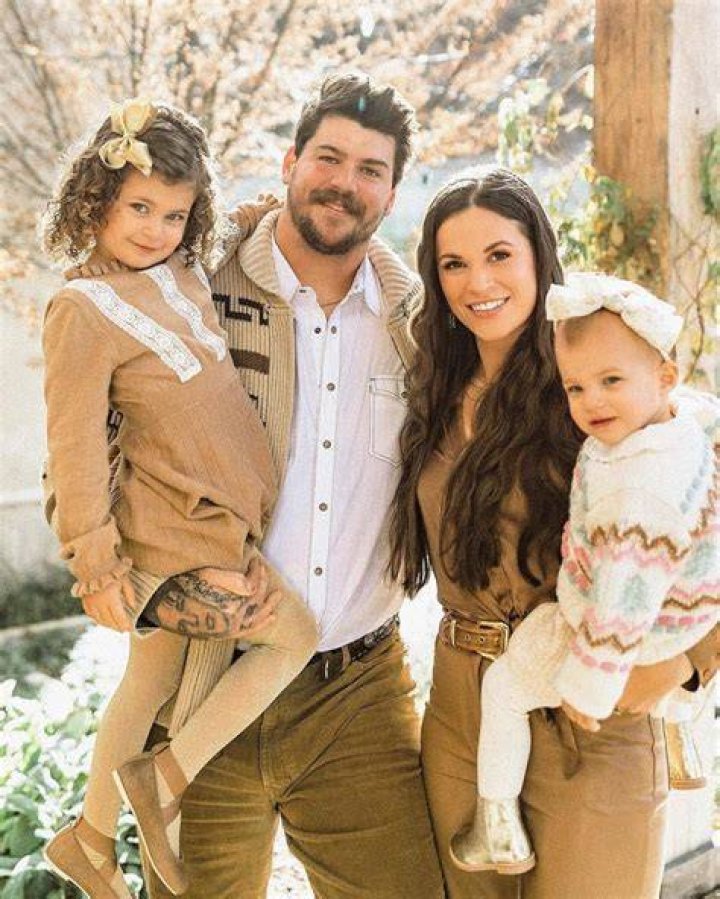 Taylor Lewan Wife