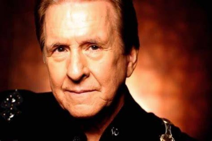 Tommy cash