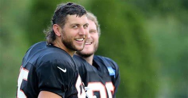 Tyler Eifert Net Worth, Age, Wife, Girlfriend Tyler Eifert wiki, bio, age, height, net worth 2018