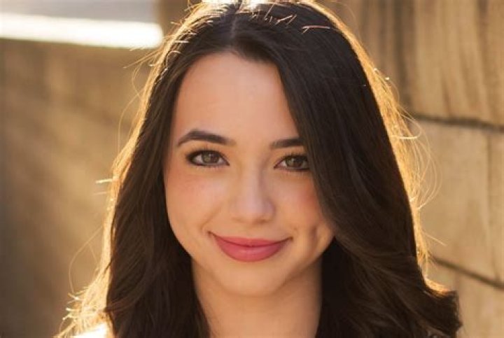 Veronica Merrell - Celebrity